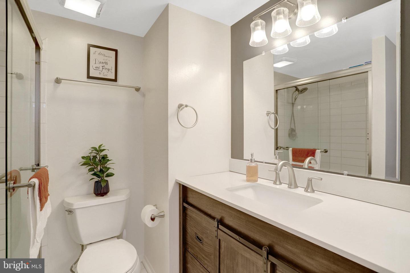 6300 STEVENSON AVE #311, ALEXANDRIA, Virginia 22304, 2 Bedrooms Bedrooms, ,2 BathroomsBathrooms,Residential,For sale,6300 STEVENSON AVE #311,VAAX2050060 MLS # VAAX2050060