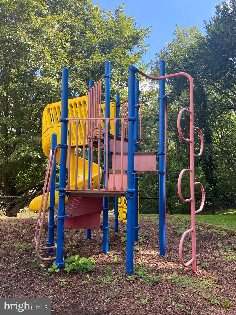 6300 STEVENSON AVE #311, ALEXANDRIA, Virginia 22304, 2 Bedrooms Bedrooms, ,2 BathroomsBathrooms,Residential,For sale,6300 STEVENSON AVE #311,VAAX2050060 MLS # VAAX2050060