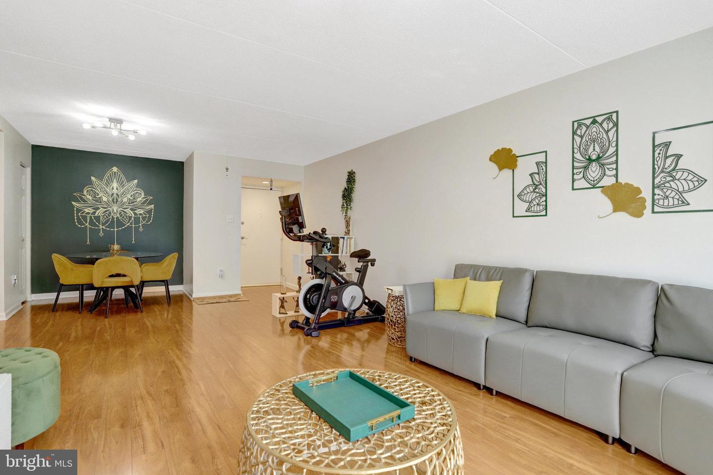6300 STEVENSON AVE #311, ALEXANDRIA, Virginia 22304, 2 Bedrooms Bedrooms, ,2 BathroomsBathrooms,Residential,For sale,6300 STEVENSON AVE #311,VAAX2050060 MLS # VAAX2050060