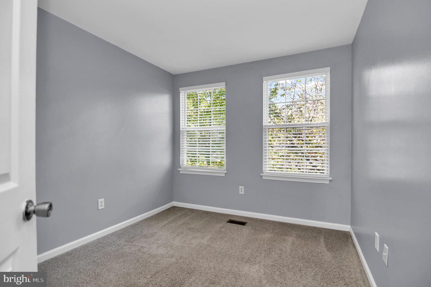 6427 MCCOY, CENTREVILLE, Virginia 20121, 4 Bedrooms Bedrooms, ,3 BathroomsBathrooms,Residential,For sale,6427 MCCOY,VAFX2268742 MLS # VAFX2268742