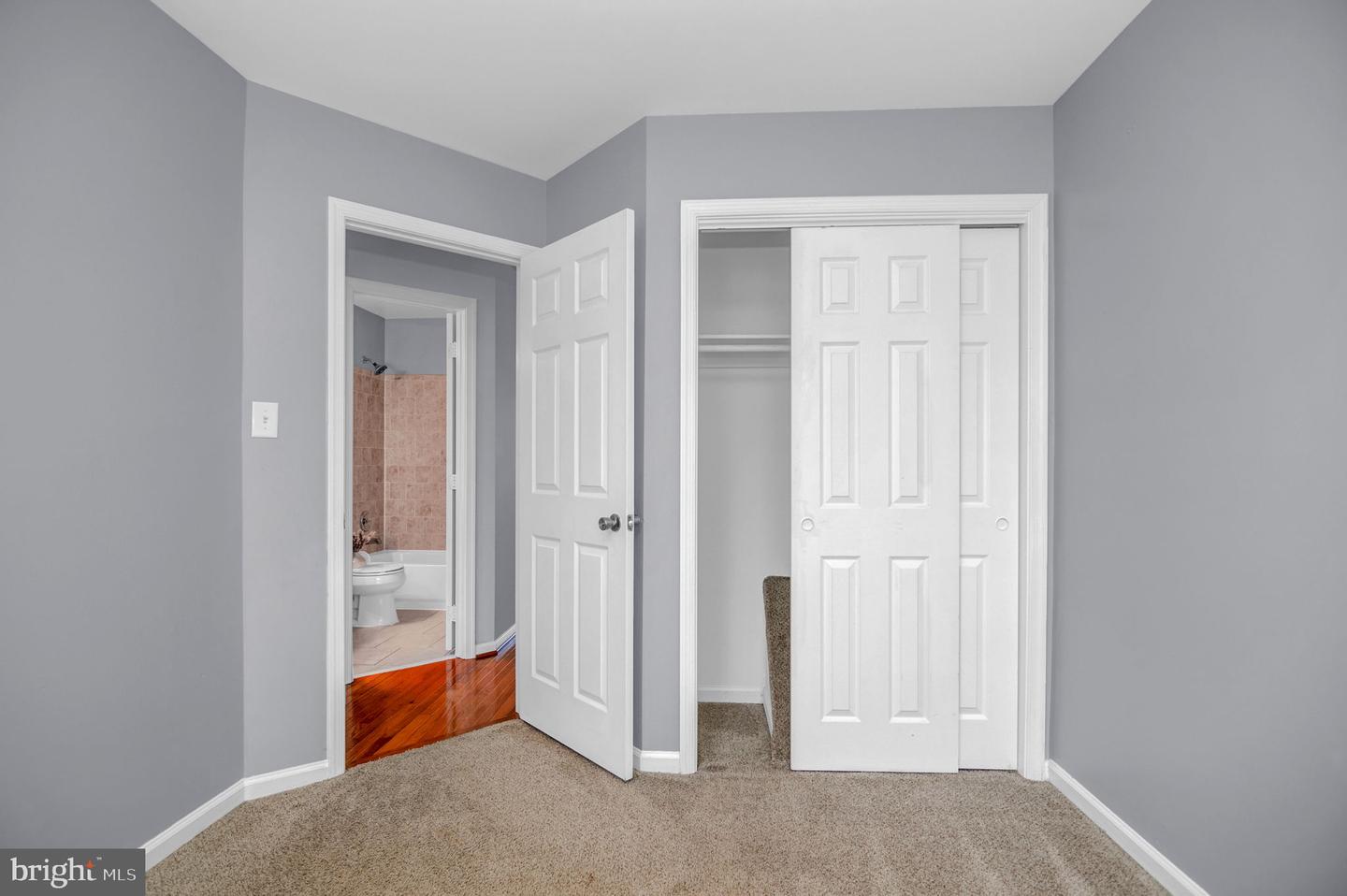 6427 MCCOY, CENTREVILLE, Virginia 20121, 4 Bedrooms Bedrooms, ,3 BathroomsBathrooms,Residential,For sale,6427 MCCOY,VAFX2268742 MLS # VAFX2268742