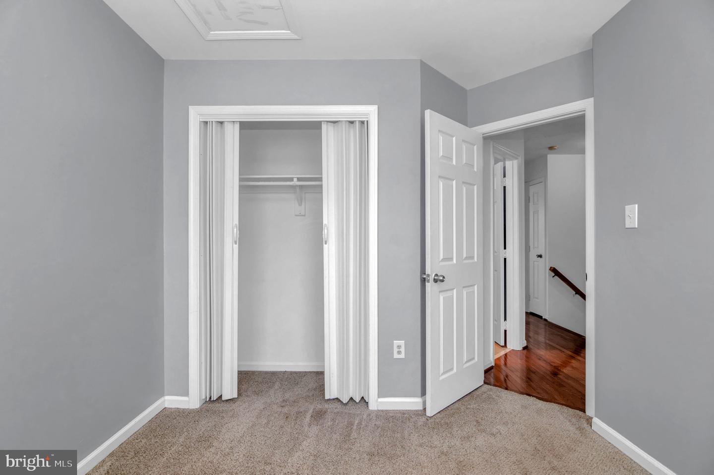 6427 MCCOY, CENTREVILLE, Virginia 20121, 4 Bedrooms Bedrooms, ,3 BathroomsBathrooms,Residential,For sale,6427 MCCOY,VAFX2268742 MLS # VAFX2268742