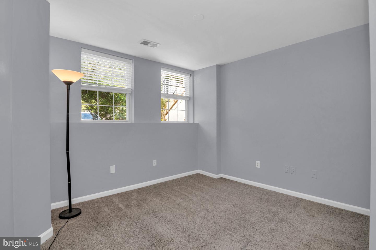 6427 MCCOY, CENTREVILLE, Virginia 20121, 4 Bedrooms Bedrooms, ,3 BathroomsBathrooms,Residential,For sale,6427 MCCOY,VAFX2268742 MLS # VAFX2268742