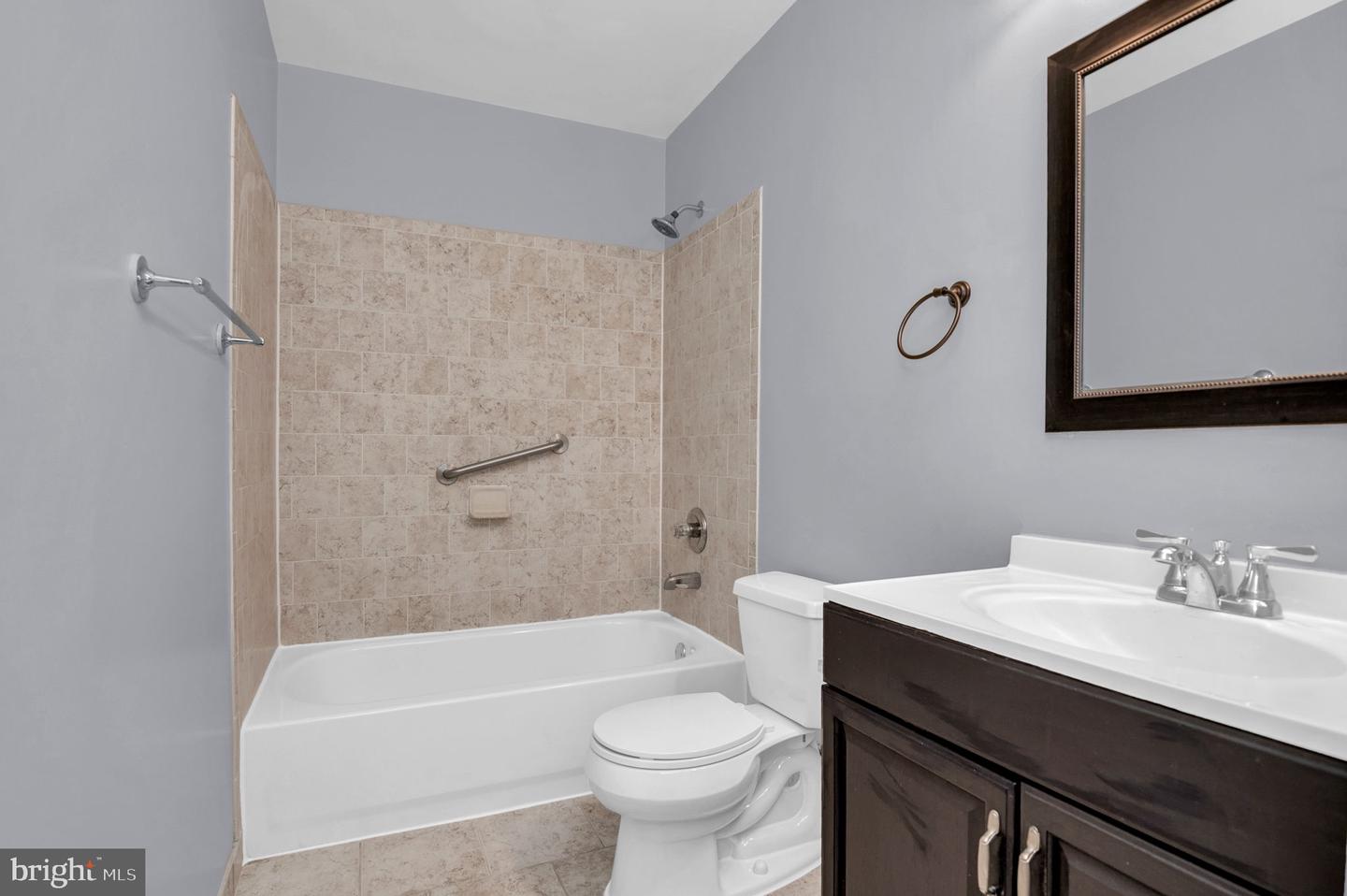 6427 MCCOY, CENTREVILLE, Virginia 20121, 4 Bedrooms Bedrooms, ,3 BathroomsBathrooms,Residential,For sale,6427 MCCOY,VAFX2268742 MLS # VAFX2268742