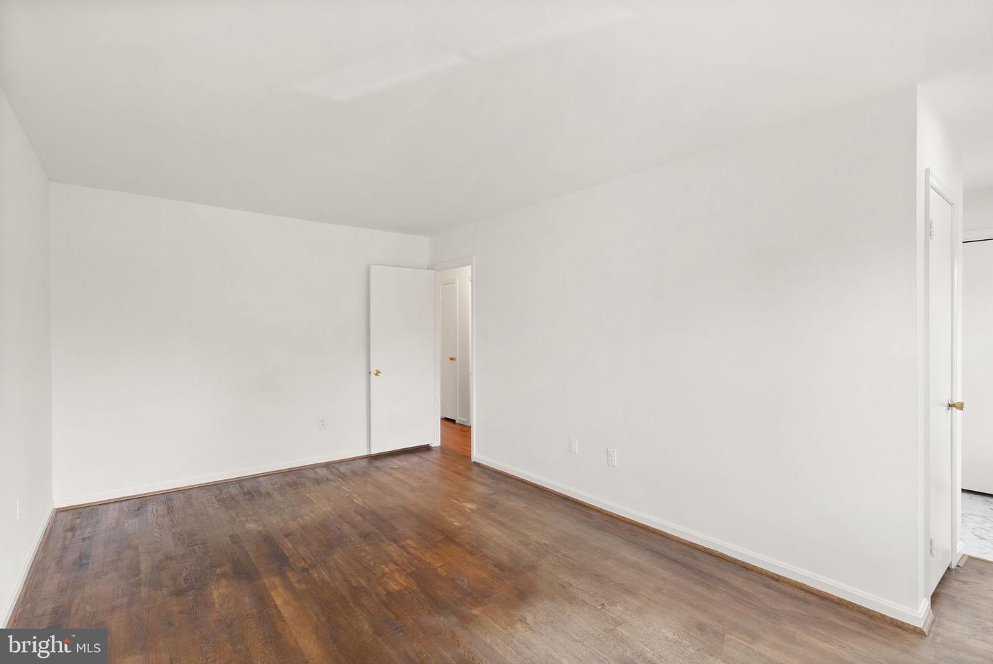 5443 RICHENBACHER AVE, ALEXANDRIA, Virginia 22304, 3 Bedrooms Bedrooms, 7 Rooms Rooms,3 BathroomsBathrooms,Residential,For sale,5443 RICHENBACHER AVE,VAAX2050068 MLS # VAAX2050068