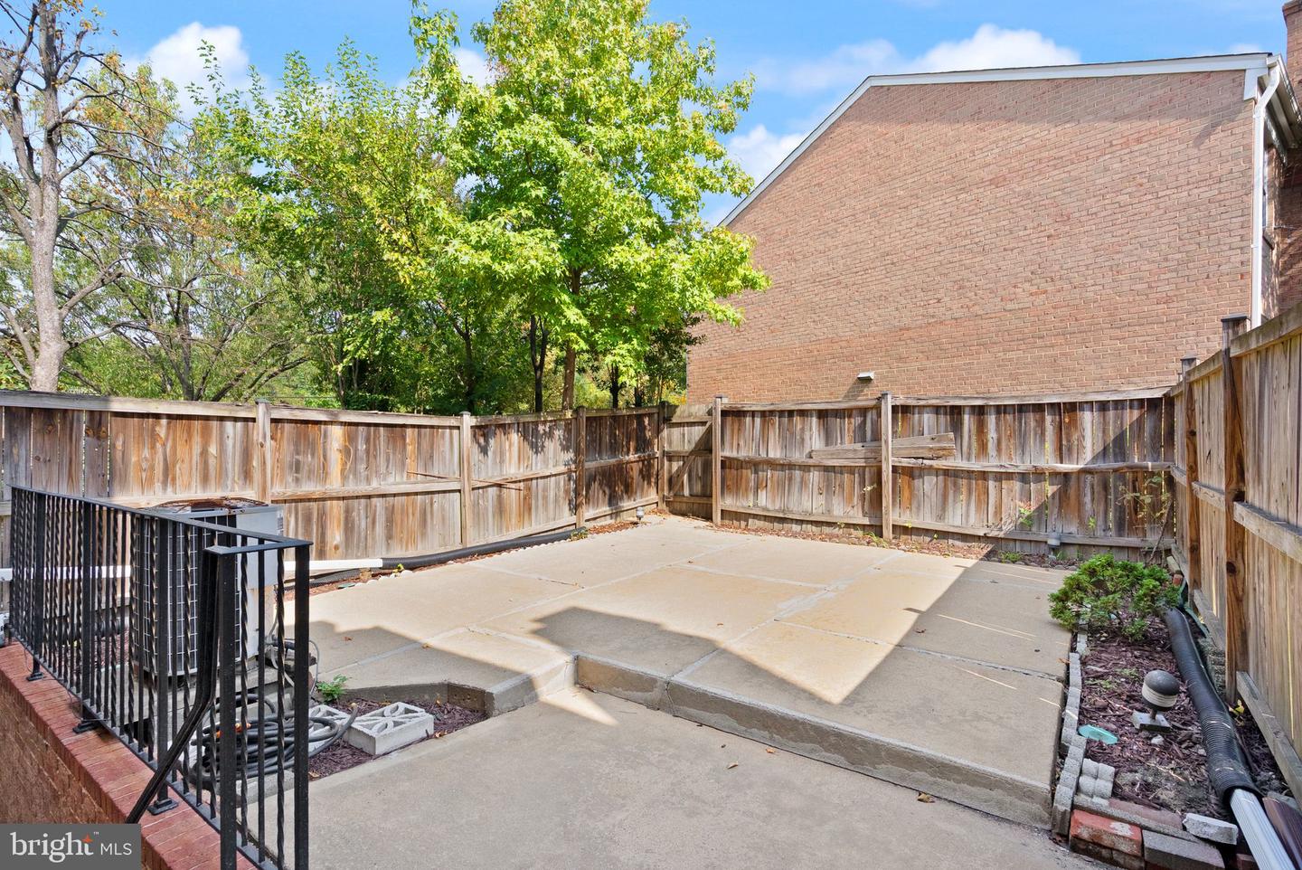 5443 RICHENBACHER AVE, ALEXANDRIA, Virginia 22304, 3 Bedrooms Bedrooms, 7 Rooms Rooms,3 BathroomsBathrooms,Residential,For sale,5443 RICHENBACHER AVE,VAAX2050068 MLS # VAAX2050068