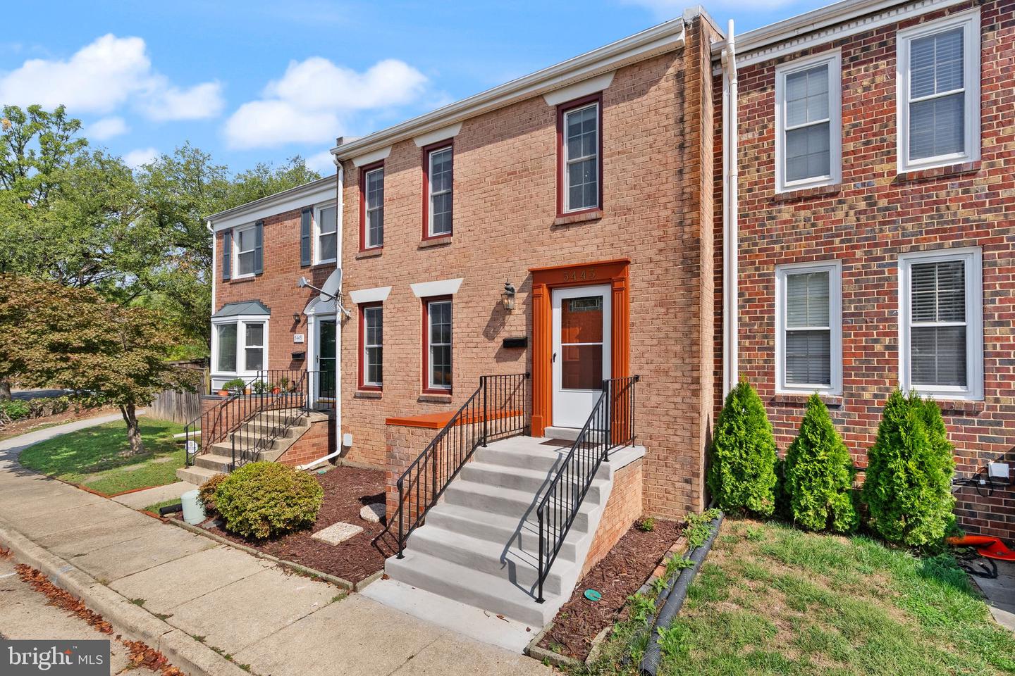 5443 RICHENBACHER AVE, ALEXANDRIA, Virginia 22304, 3 Bedrooms Bedrooms, 7 Rooms Rooms,3 BathroomsBathrooms,Residential,For sale,5443 RICHENBACHER AVE,VAAX2050068 MLS # VAAX2050068