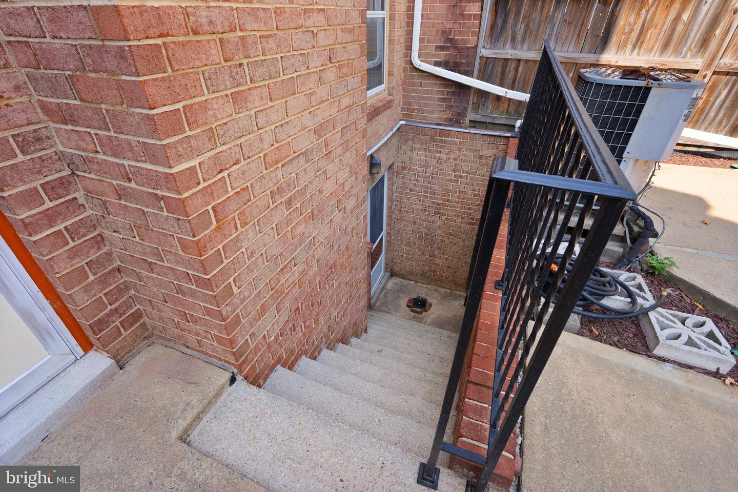 5443 RICHENBACHER AVE, ALEXANDRIA, Virginia 22304, 3 Bedrooms Bedrooms, 7 Rooms Rooms,3 BathroomsBathrooms,Residential,For sale,5443 RICHENBACHER AVE,VAAX2050068 MLS # VAAX2050068