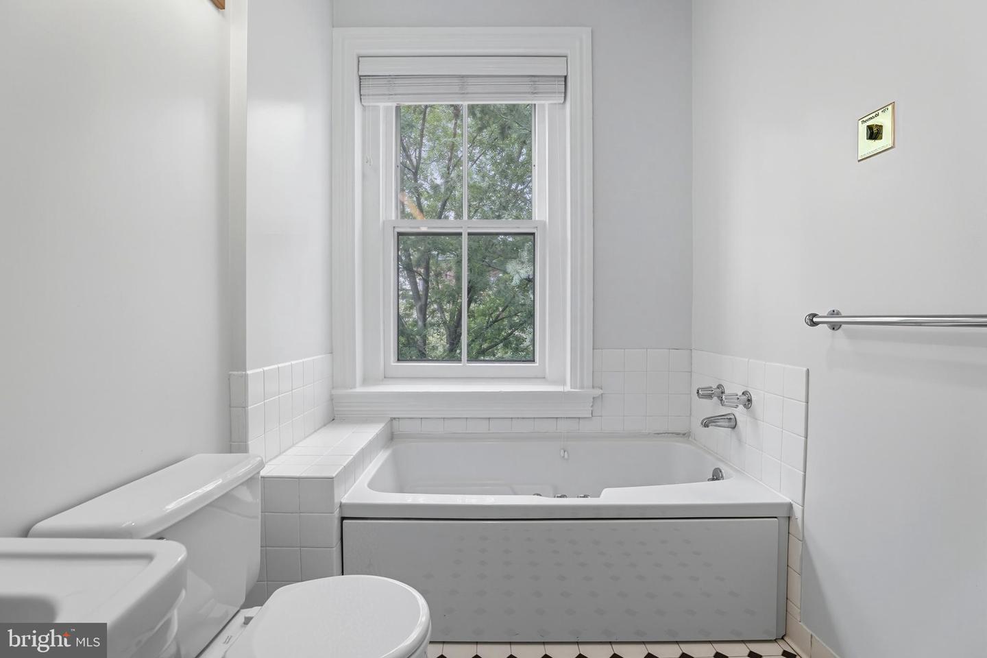1507 VERMONT AVE NW, WASHINGTON, District Of Columbia 20005, 4 Bedrooms Bedrooms, ,4 BathroomsBathrooms,Residential,For sale,1507 VERMONT AVE NW,DCDC2223746 MLS # DCDC2223746