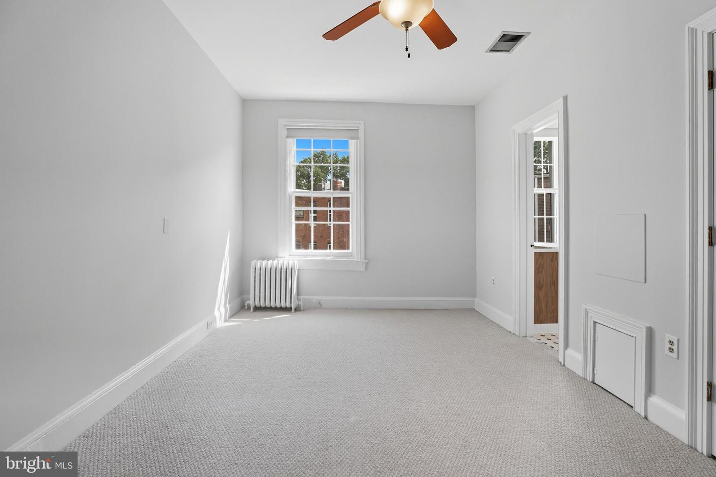 1507 VERMONT AVE NW, WASHINGTON, District Of Columbia 20005, 4 Bedrooms Bedrooms, ,4 BathroomsBathrooms,Residential,For sale,1507 VERMONT AVE NW,DCDC2223746 MLS # DCDC2223746
