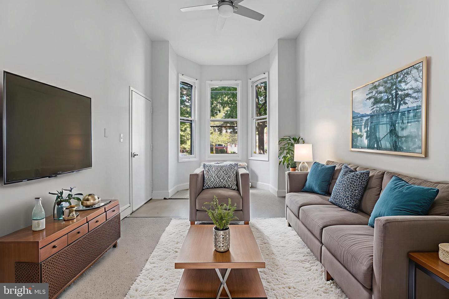 1507 VERMONT AVE NW, WASHINGTON, District Of Columbia 20005, 4 Bedrooms Bedrooms, ,4 BathroomsBathrooms,Residential,For sale,1507 VERMONT AVE NW,DCDC2223746 MLS # DCDC2223746