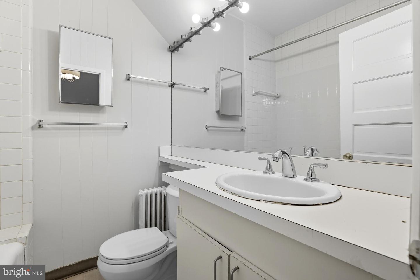 1507 VERMONT AVE NW, WASHINGTON, District Of Columbia 20005, 4 Bedrooms Bedrooms, ,4 BathroomsBathrooms,Residential,For sale,1507 VERMONT AVE NW,DCDC2223746 MLS # DCDC2223746
