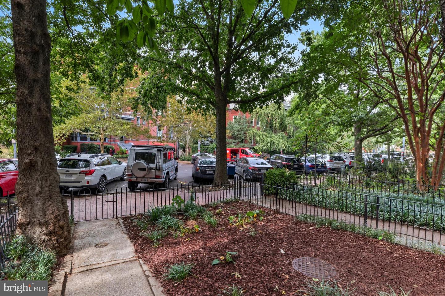 1507 VERMONT AVE NW, WASHINGTON, District Of Columbia 20005, 4 Bedrooms Bedrooms, ,4 BathroomsBathrooms,Residential,For sale,1507 VERMONT AVE NW,DCDC2223746 MLS # DCDC2223746