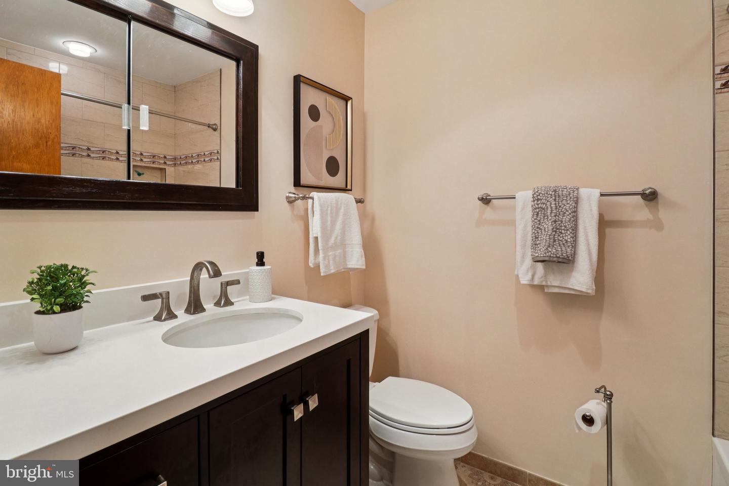 2638 BOWLING GREEN DR, VIENNA, Virginia 22180, 4 Bedrooms Bedrooms, ,2 BathroomsBathrooms,Residential,For sale,2638 BOWLING GREEN DR,VAFX2268866 MLS # VAFX2268866