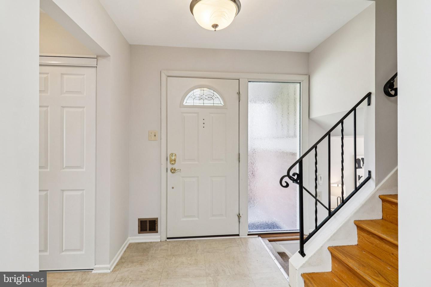 2638 BOWLING GREEN DR, VIENNA, Virginia 22180, 4 Bedrooms Bedrooms, ,2 BathroomsBathrooms,Residential,For sale,2638 BOWLING GREEN DR,VAFX2268866 MLS # VAFX2268866