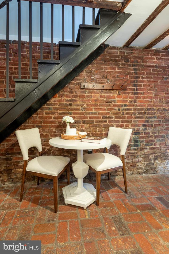 515-1/2 6TH ST SE, WASHINGTON, District Of Columbia 20003, 2 Bedrooms Bedrooms, ,1 BathroomBathrooms,Residential,For sale,515-1/2 6TH ST SE,DCDC2223778 MLS # DCDC2223778