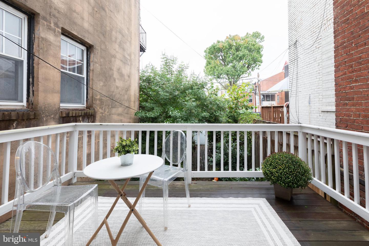 515-1/2 6TH ST SE, WASHINGTON, District Of Columbia 20003, 2 Bedrooms Bedrooms, ,1 BathroomBathrooms,Residential,For sale,515-1/2 6TH ST SE,DCDC2223778 MLS # DCDC2223778