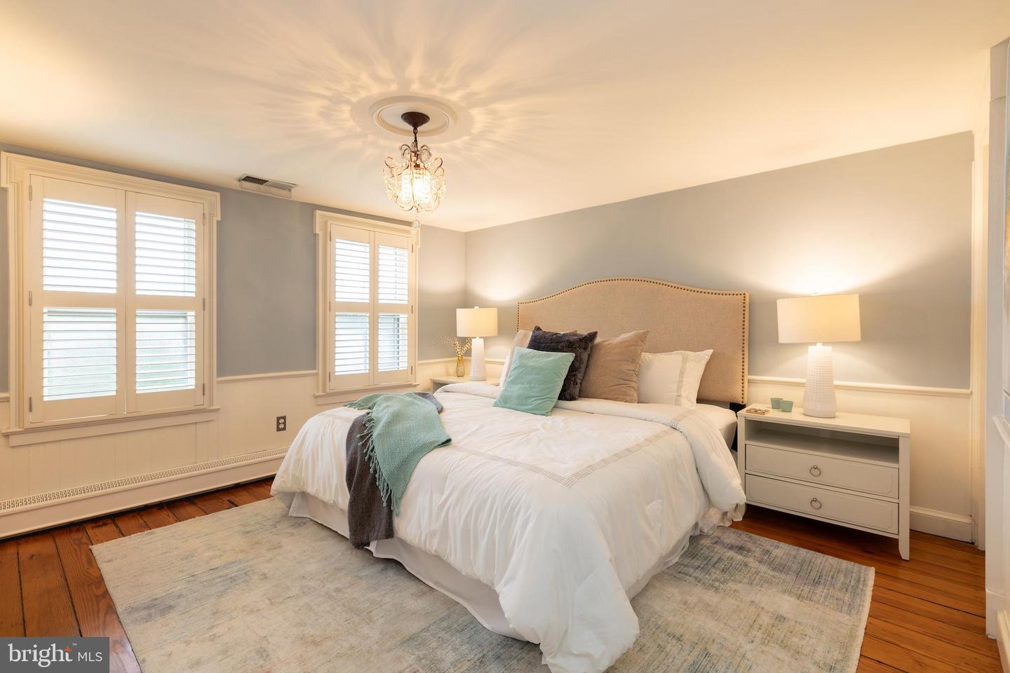 515-1/2 6TH ST SE, WASHINGTON, District Of Columbia 20003, 2 Bedrooms Bedrooms, ,1 BathroomBathrooms,Residential,For sale,515-1/2 6TH ST SE,DCDC2223778 MLS # DCDC2223778
