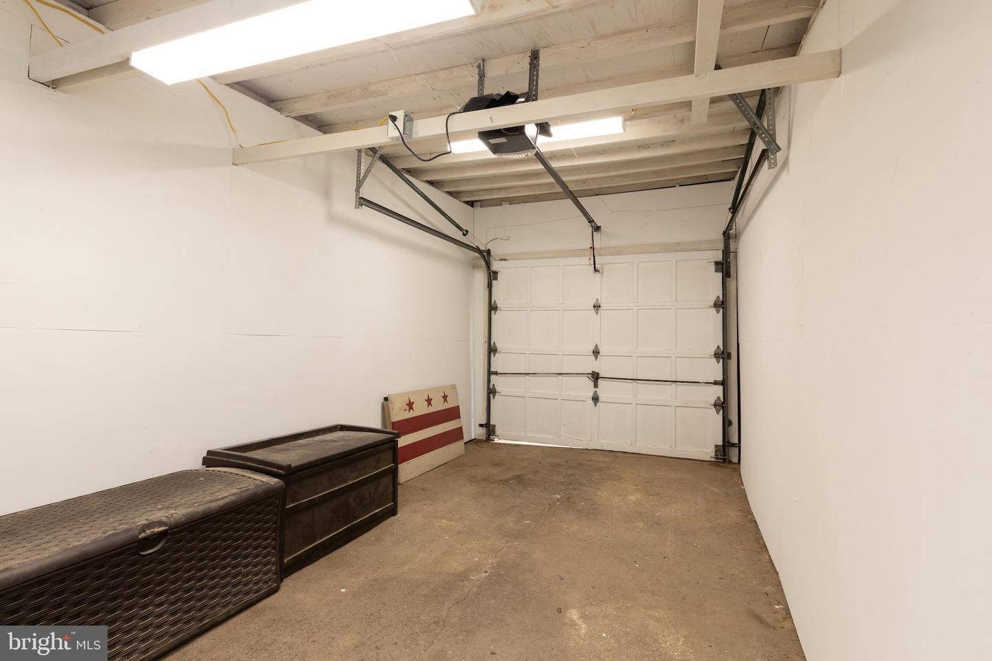515-1/2 6TH ST SE, WASHINGTON, District Of Columbia 20003, 2 Bedrooms Bedrooms, ,1 BathroomBathrooms,Residential,For sale,515-1/2 6TH ST SE,DCDC2223778 MLS # DCDC2223778
