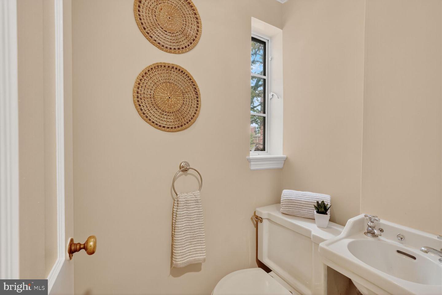 1920 47TH ST NW, WASHINGTON, District Of Columbia 20007, 4 Bedrooms Bedrooms, ,3 BathroomsBathrooms,Residential,For sale,1920 47TH ST NW,DCDC2223780 MLS # DCDC2223780