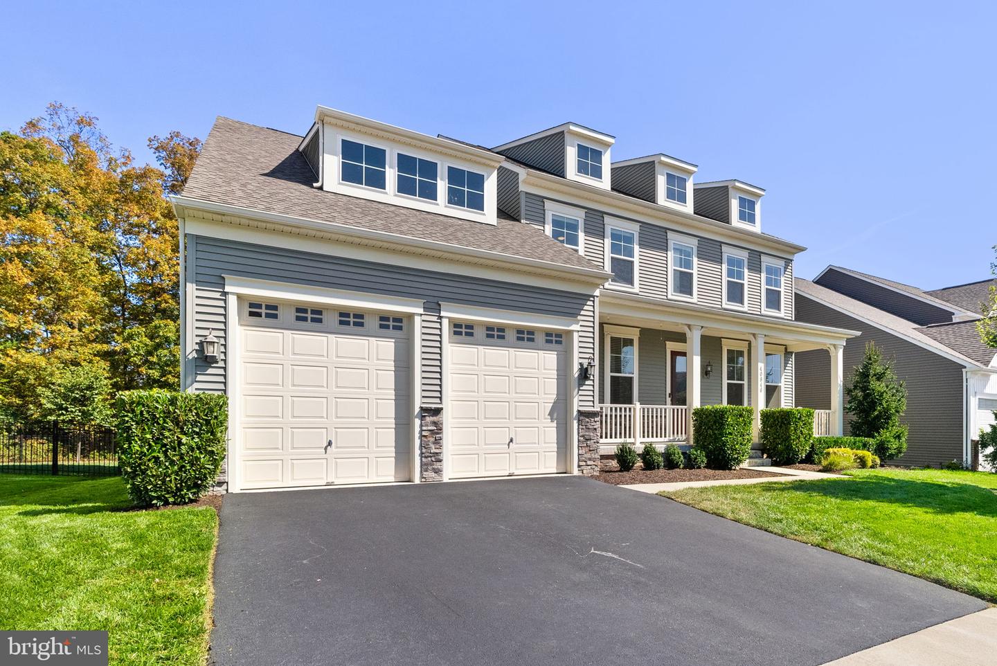 40946 MUNSON WOODS PL, ALDIE, Virginia 20105, 6 Bedrooms Bedrooms, ,5 BathroomsBathrooms,Residential,For sale,40946 MUNSON WOODS PL,VALO2107436 MLS # VALO2107436