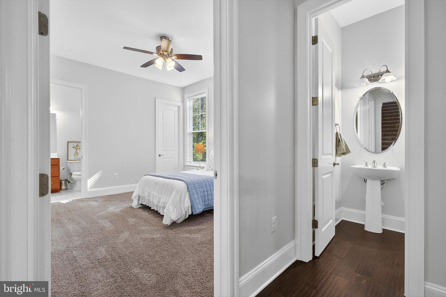 40946 MUNSON WOODS PL, ALDIE, Virginia 20105, 6 Bedrooms Bedrooms, ,5 BathroomsBathrooms,Residential,For sale,40946 MUNSON WOODS PL,VALO2107436 MLS # VALO2107436