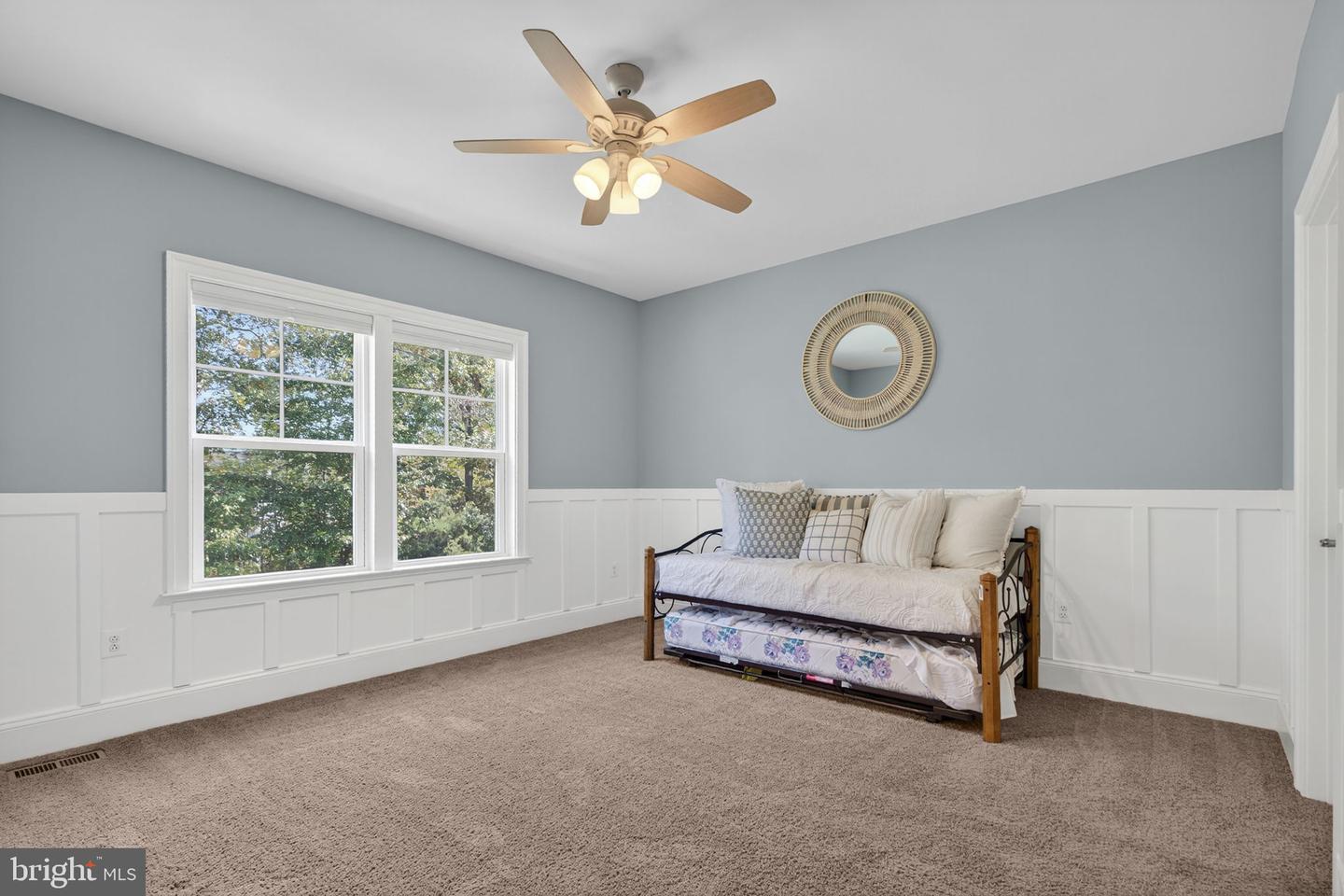 40946 MUNSON WOODS PL, ALDIE, Virginia 20105, 6 Bedrooms Bedrooms, ,5 BathroomsBathrooms,Residential,For sale,40946 MUNSON WOODS PL,VALO2107436 MLS # VALO2107436