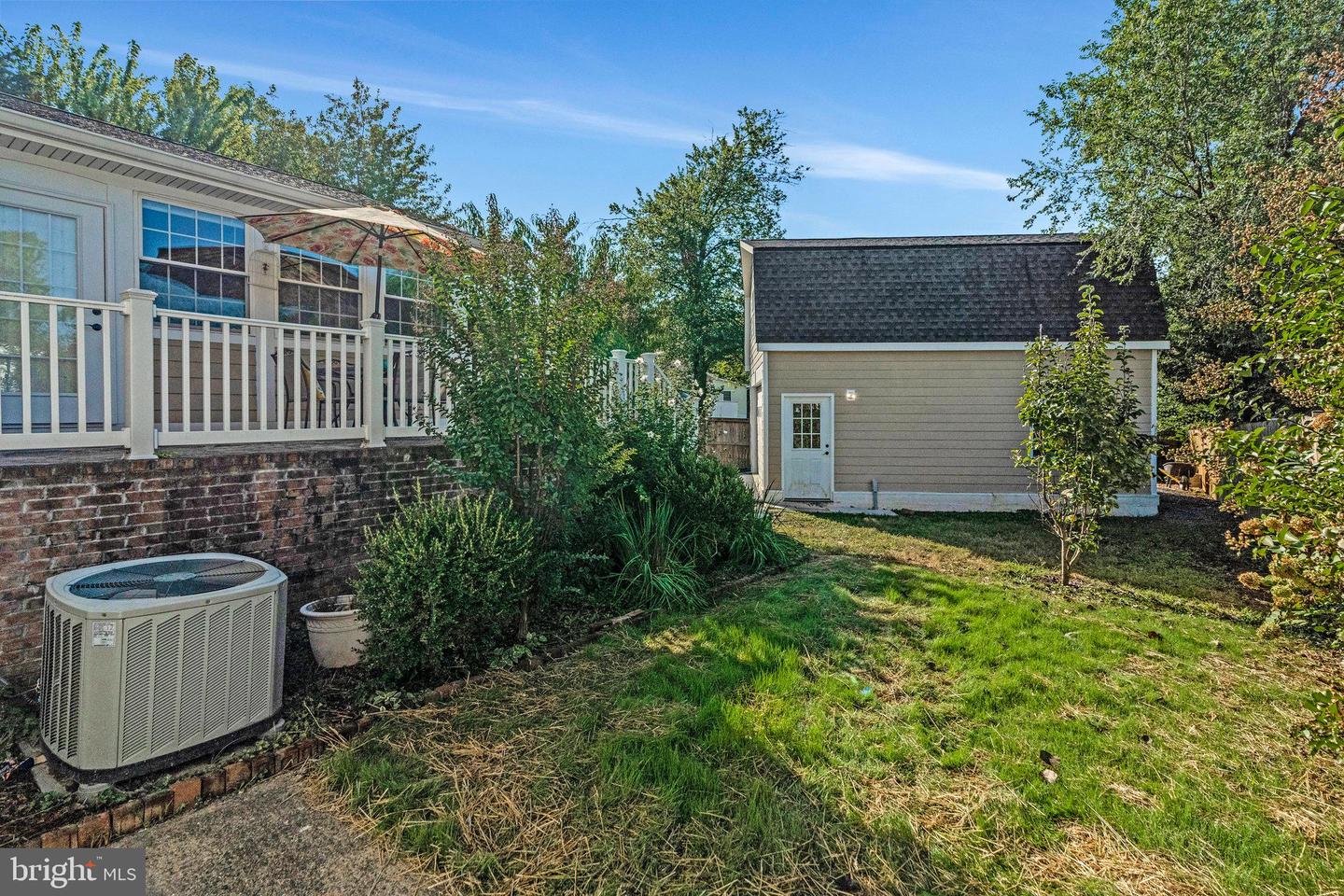 400 E POPLAR RD, STERLING, Virginia 20164, 4 Bedrooms Bedrooms, ,3 BathroomsBathrooms,Residential,For sale,400 E POPLAR RD,VALO2107452 MLS # VALO2107452