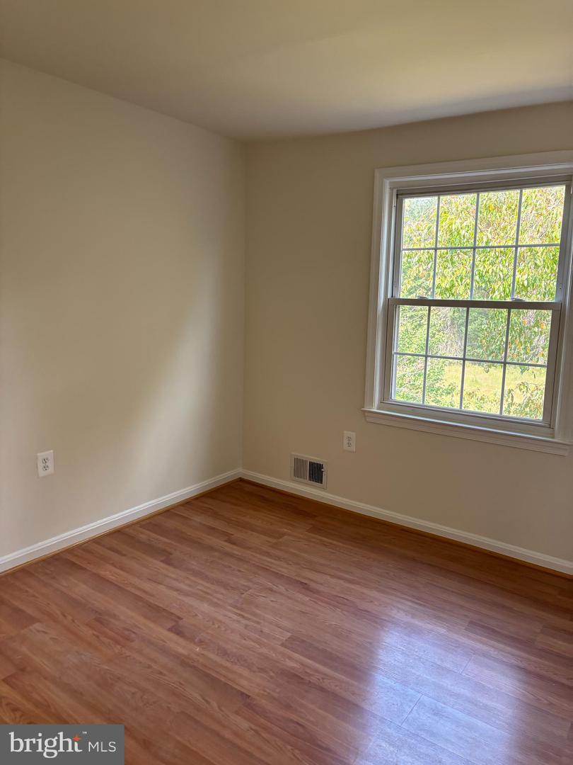 7912 CENTRAL PARK CIR, ALEXANDRIA, Virginia 22309, 4 Bedrooms Bedrooms, ,3 BathroomsBathrooms,Residential,For sale,7912 CENTRAL PARK CIR,VAFX2268942 MLS # VAFX2268942