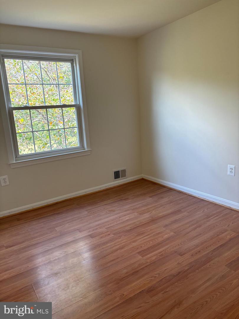 7912 CENTRAL PARK CIR, ALEXANDRIA, Virginia 22309, 4 Bedrooms Bedrooms, ,3 BathroomsBathrooms,Residential,For sale,7912 CENTRAL PARK CIR,VAFX2268942 MLS # VAFX2268942