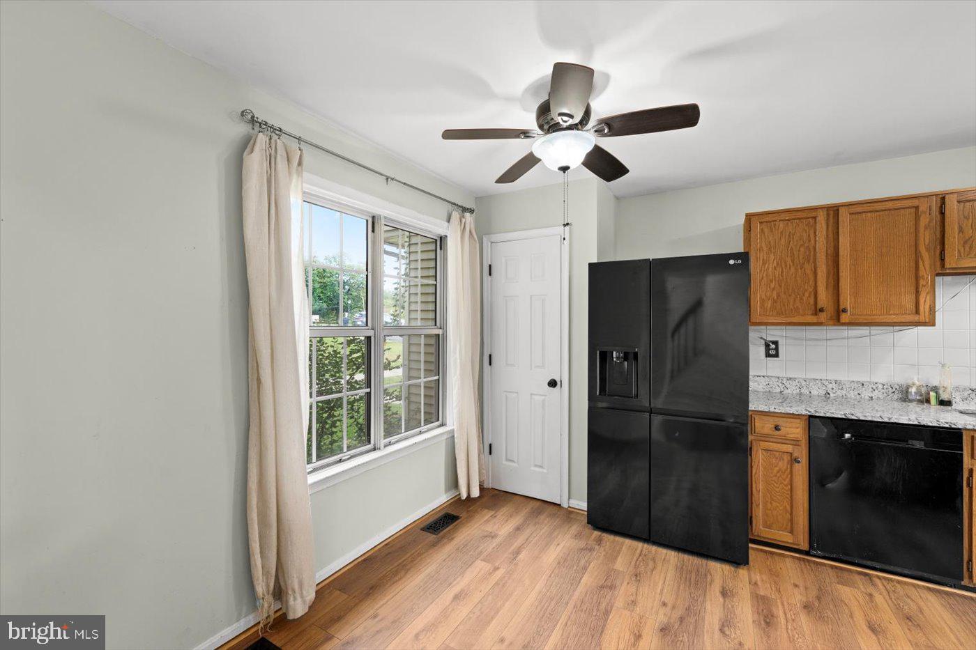 16 TALL OAKS CT, STAFFORD, Virginia 22556, 3 Bedrooms Bedrooms, ,1 BathroomBathrooms,Residential,For sale,16 TALL OAKS CT,VAST2042900 MLS # VAST2042900
