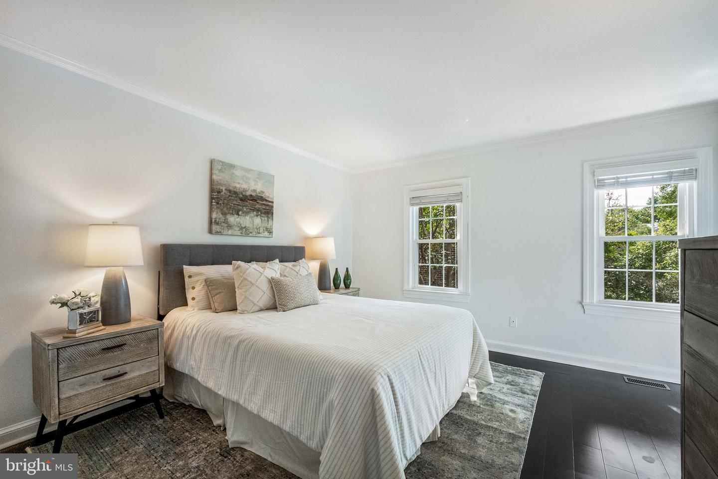 533 TOBACCO QUAY, ALEXANDRIA, Virginia 22314, 2 Bedrooms Bedrooms, ,2 BathroomsBathrooms,Residential,For sale,533 TOBACCO QUAY,VAAX2050106 MLS # VAAX2050106