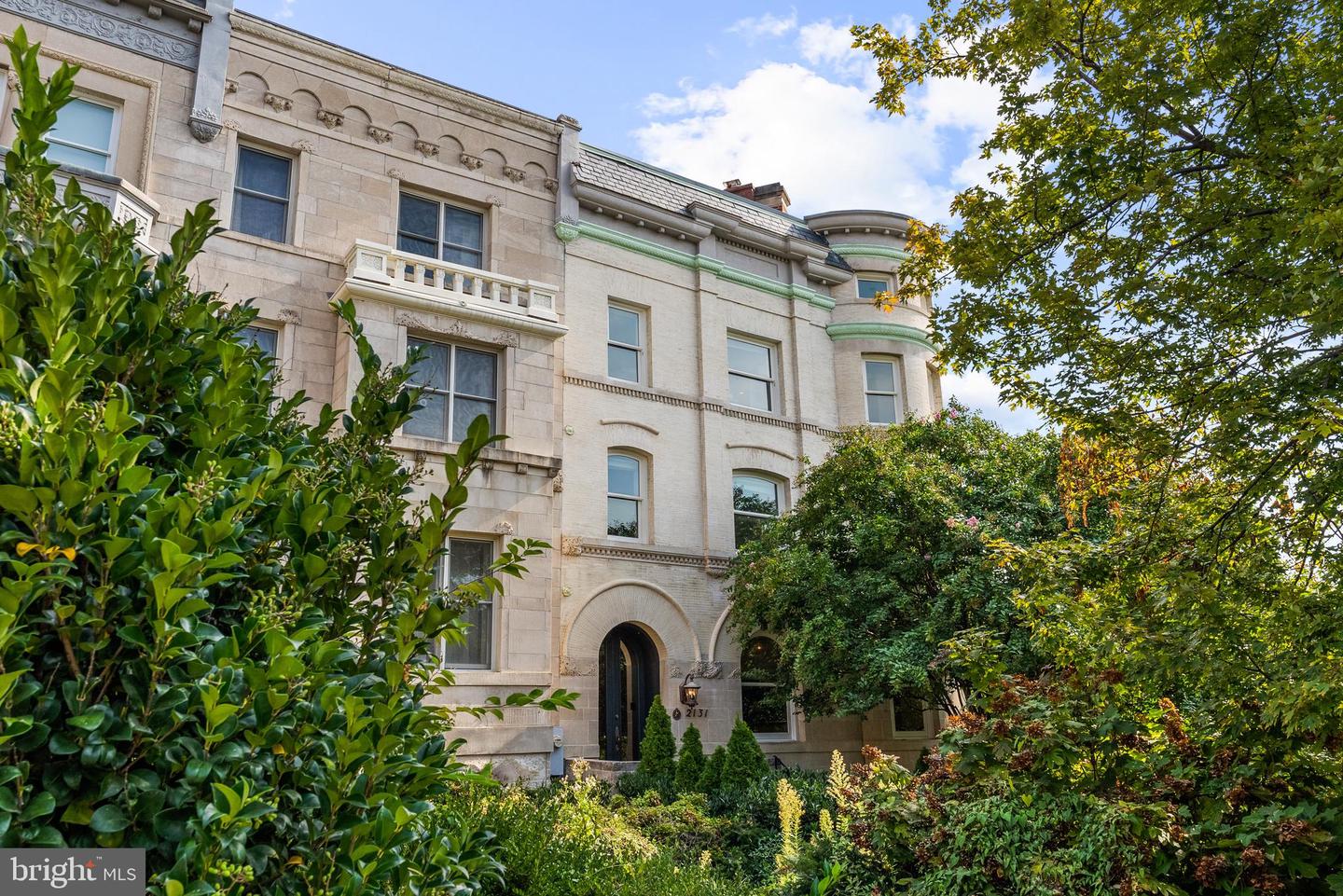 2131 S ST NW, WASHINGTON, District Of Columbia 20008, 4 Bedrooms Bedrooms, ,3 BathroomsBathrooms,Residential,For sale,2131 S ST NW,DCDC2223972 MLS # DCDC2223972