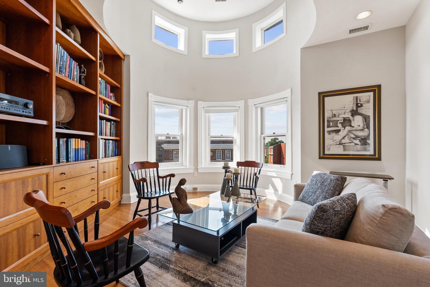 2131 S ST NW, WASHINGTON, District Of Columbia 20008, 4 Bedrooms Bedrooms, ,3 BathroomsBathrooms,Residential,For sale,2131 S ST NW,DCDC2223972 MLS # DCDC2223972