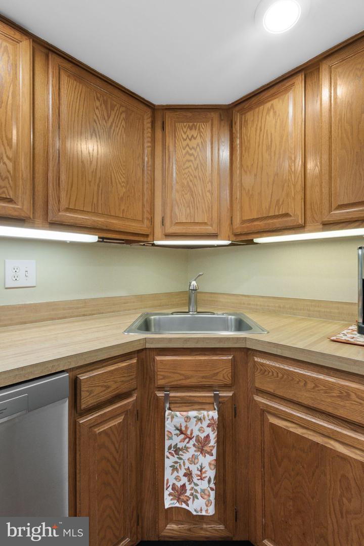 1532 NORTHGATE SQ, RESTON, Virginia 20190, 1 Bedroom Bedrooms, ,1 BathroomBathrooms,Residential,For sale,1532 NORTHGATE SQ,VAFX2269176 MLS # VAFX2269176