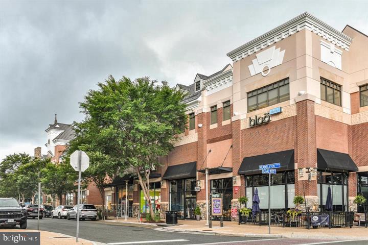 42539 MAYFLOWER TER #204, BRAMBLETON, Virginia 20148, 2 Bedrooms Bedrooms, ,2 BathroomsBathrooms,Residential,For sale,42539 MAYFLOWER TER #204,VALO2107584 MLS # VALO2107584
