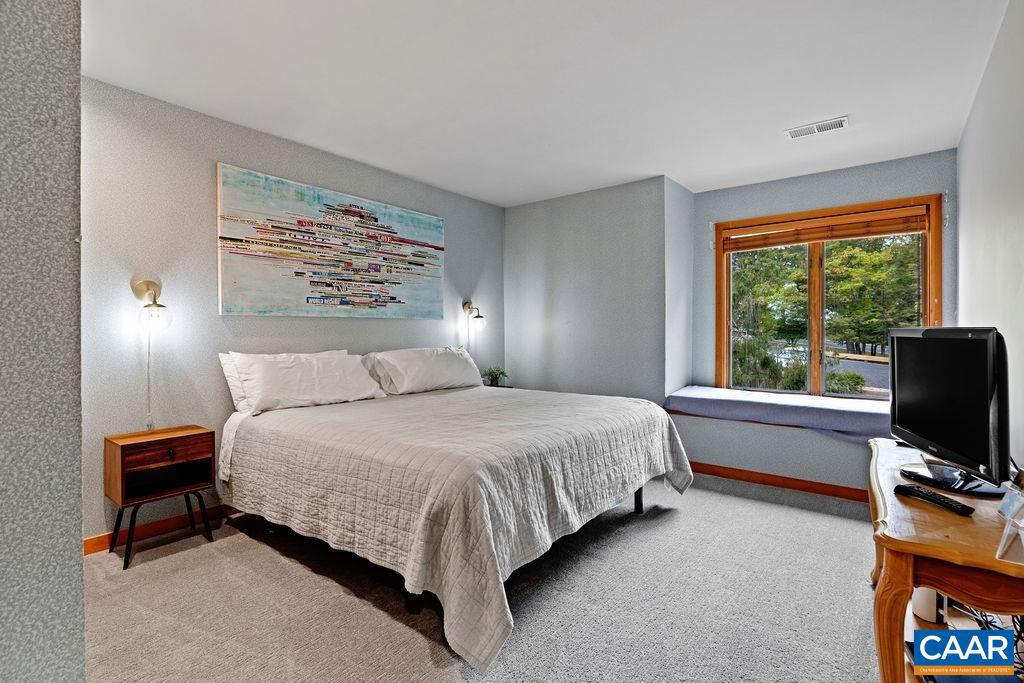 1544 CLIFFS CONDOS, WINTERGREEN, Virginia 22967, 3 Bedrooms Bedrooms, ,3 BathroomsBathrooms,Residential,For sale,1544 CLIFFS CONDOS,669347 MLS # 669347