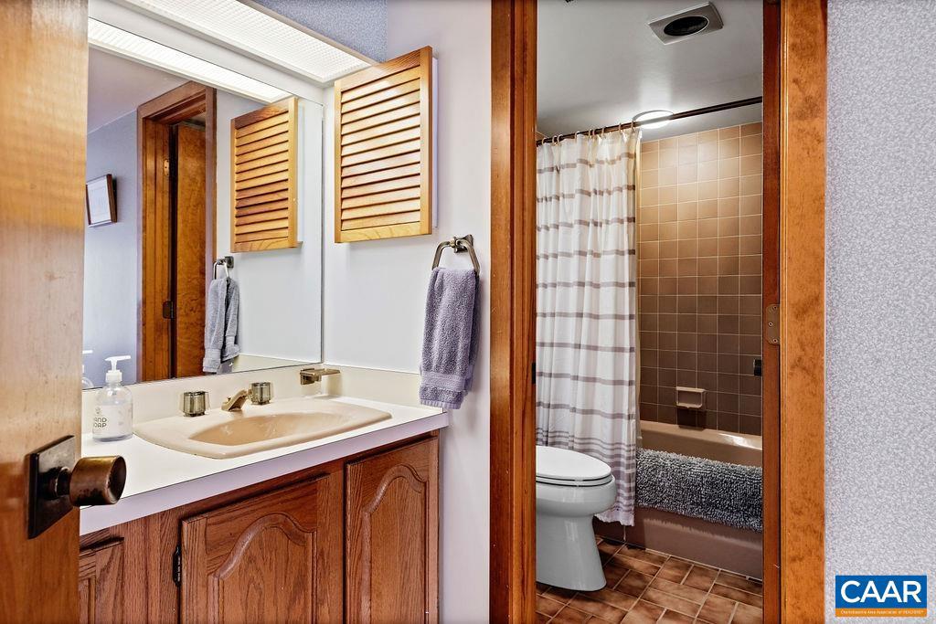 1544 CLIFFS CONDOS, WINTERGREEN, Virginia 22967, 3 Bedrooms Bedrooms, ,3 BathroomsBathrooms,Residential,For sale,1544 CLIFFS CONDOS,669347 MLS # 669347