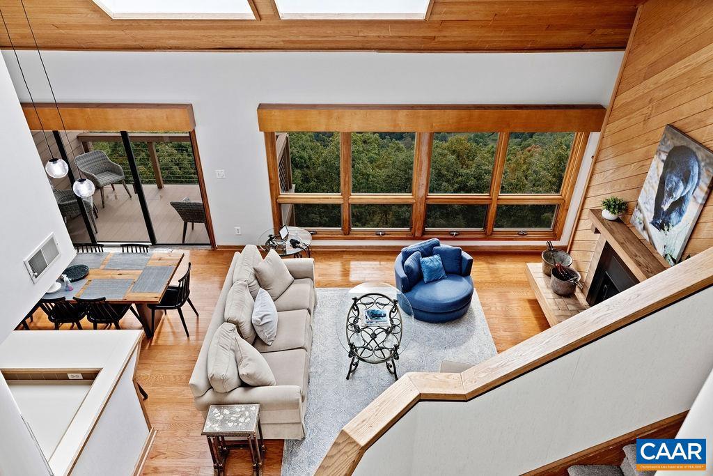 1544 CLIFFS CONDOS, WINTERGREEN, Virginia 22967, 3 Bedrooms Bedrooms, ,3 BathroomsBathrooms,Residential,For sale,1544 CLIFFS CONDOS,669347 MLS # 669347