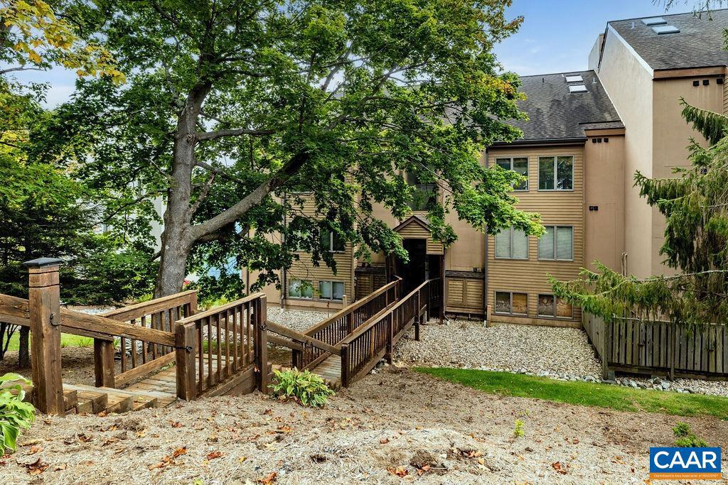 1544 CLIFFS CONDOS, WINTERGREEN, Virginia 22967, 3 Bedrooms Bedrooms, ,3 BathroomsBathrooms,Residential,For sale,1544 CLIFFS CONDOS,669347 MLS # 669347