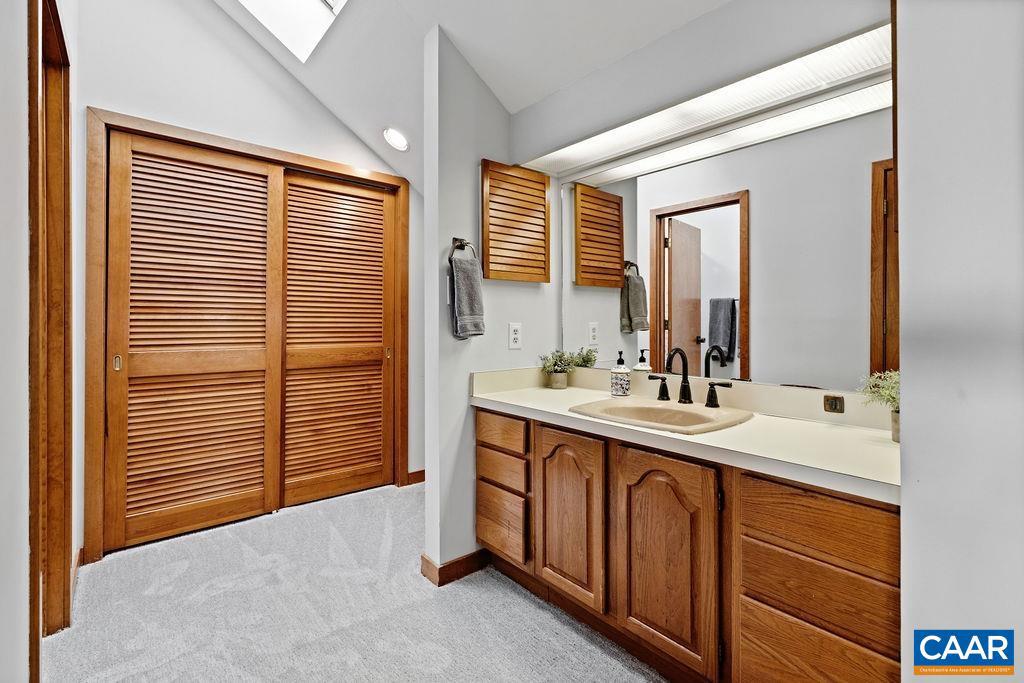 1544 CLIFFS CONDOS, WINTERGREEN, Virginia 22967, 3 Bedrooms Bedrooms, ,3 BathroomsBathrooms,Residential,For sale,1544 CLIFFS CONDOS,669347 MLS # 669347