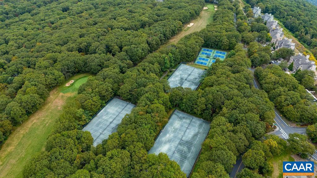 1544 CLIFFS CONDOS, WINTERGREEN, Virginia 22967, 3 Bedrooms Bedrooms, ,3 BathroomsBathrooms,Residential,For sale,1544 CLIFFS CONDOS,669347 MLS # 669347
