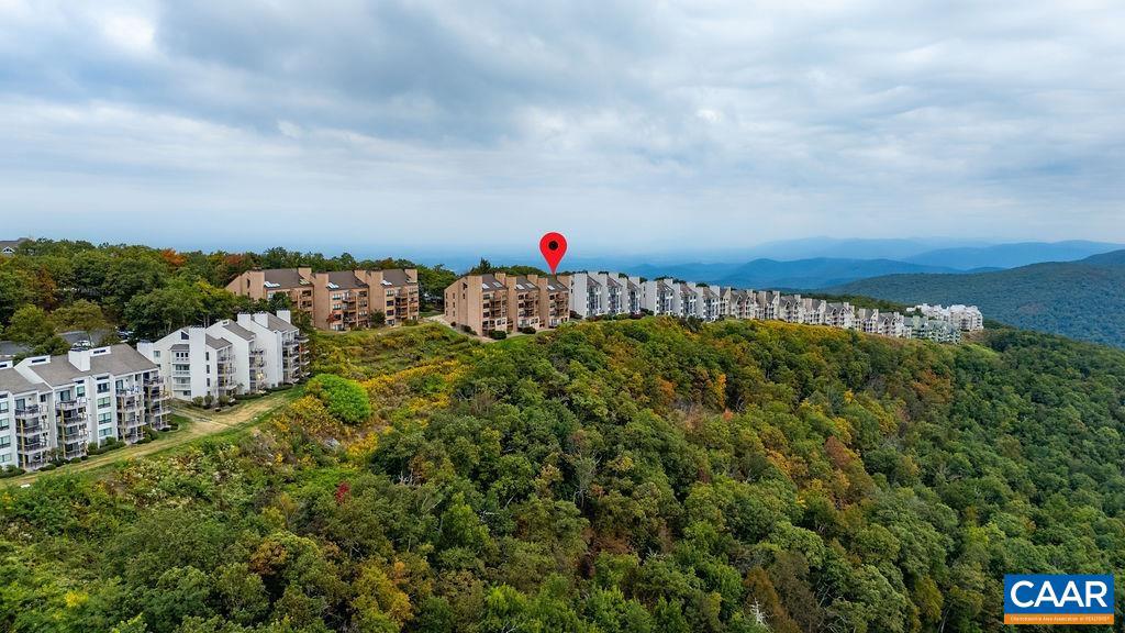 1544 CLIFFS CONDOS, WINTERGREEN, Virginia 22967, 3 Bedrooms Bedrooms, ,3 BathroomsBathrooms,Residential,For sale,1544 CLIFFS CONDOS,669347 MLS # 669347