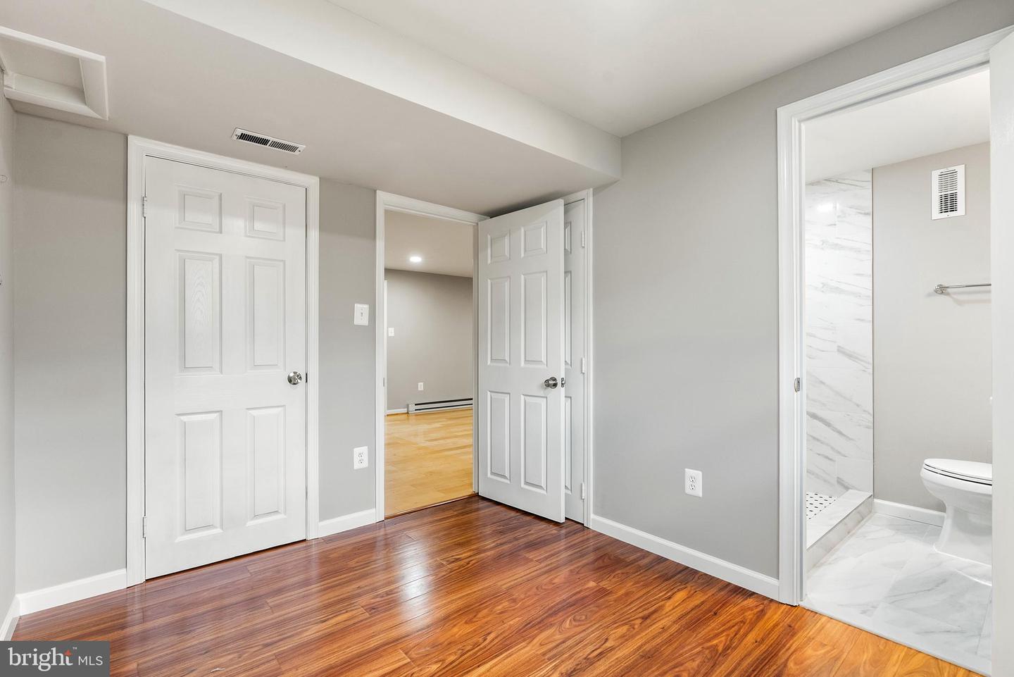 1006 S IRONWOOD RD, STERLING, Virginia 20164, 4 Bedrooms Bedrooms, ,2 BathroomsBathrooms,Residential,For sale,1006 S IRONWOOD RD,VALO2107618 MLS # VALO2107618