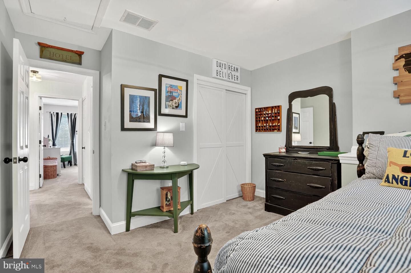 7054 IDYLWOOD RD, FALLS CHURCH, Virginia 22043, 5 Bedrooms Bedrooms, ,4 BathroomsBathrooms,Residential,For sale,7054 IDYLWOOD RD,VAFX2268990 MLS # VAFX2268990