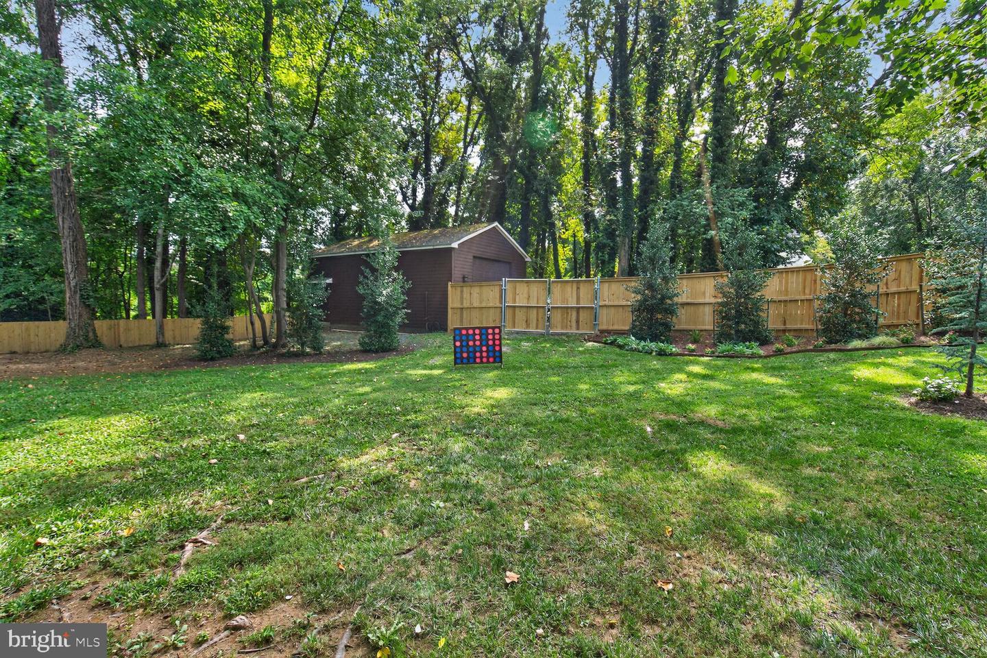 7054 IDYLWOOD RD, FALLS CHURCH, Virginia 22043, 5 Bedrooms Bedrooms, ,4 BathroomsBathrooms,Residential,For sale,7054 IDYLWOOD RD,VAFX2268990 MLS # VAFX2268990