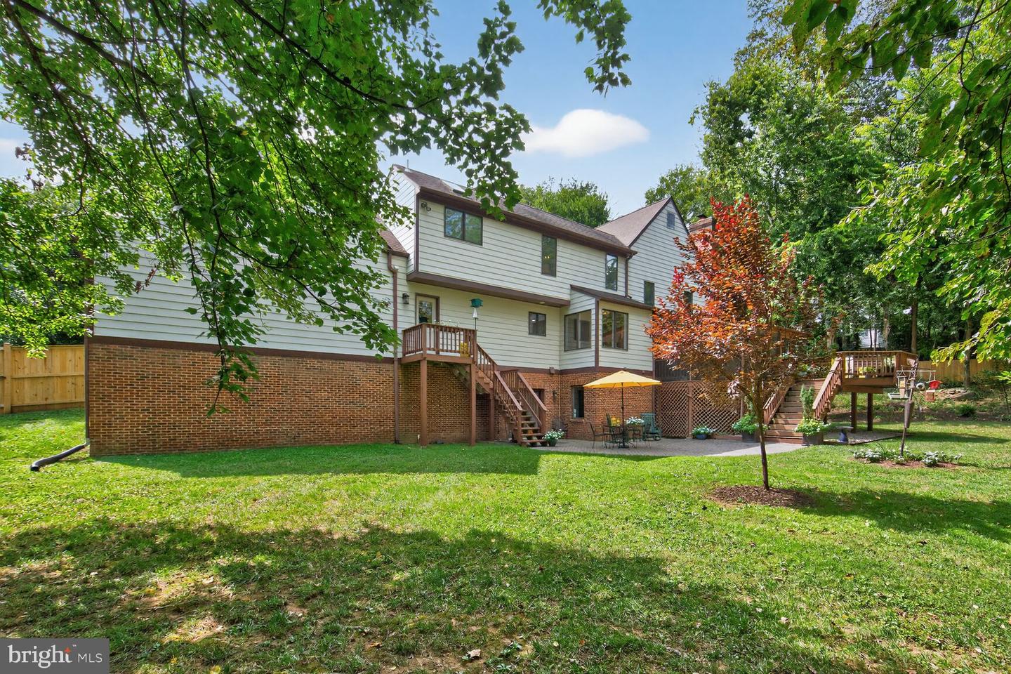 7054 IDYLWOOD RD, FALLS CHURCH, Virginia 22043, 5 Bedrooms Bedrooms, ,4 BathroomsBathrooms,Residential,For sale,7054 IDYLWOOD RD,VAFX2268990 MLS # VAFX2268990