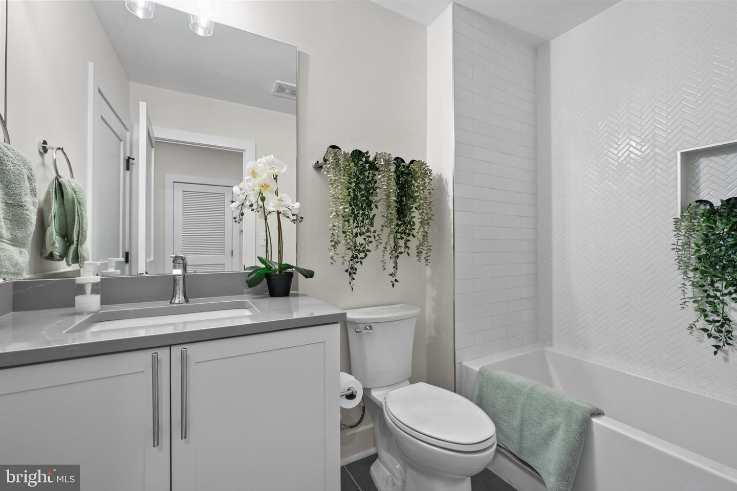 1270 MEIGS PL NE #2, WASHINGTON, District Of Columbia 20002, 3 Bedrooms Bedrooms, ,3 BathroomsBathrooms,Residential,For sale,1270 MEIGS PL NE #2,DCDC2223906 MLS # DCDC2223906