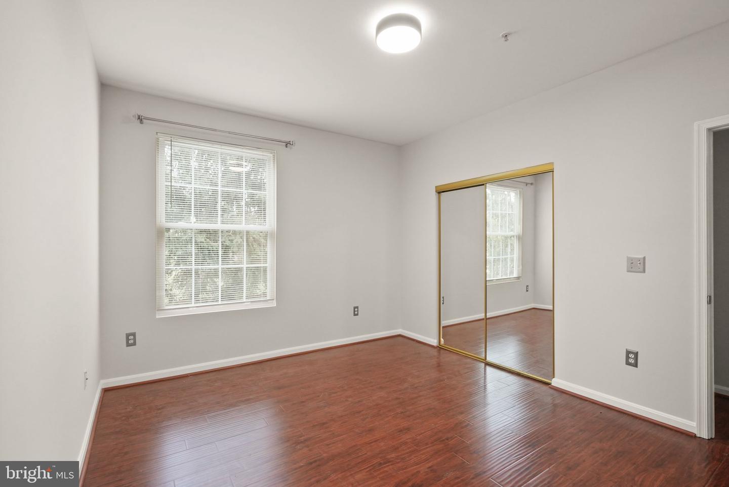 46608 DRYSDALE TER #101, STERLING, Virginia 20165, 2 Bedrooms Bedrooms, ,2 BathroomsBathrooms,Residential,For sale,46608 DRYSDALE TER #101,VALO2107504 MLS # VALO2107504
