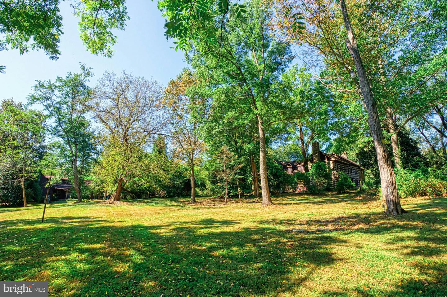 5300 WINFIELD RD, FAIRFAX, Virginia 22030, 5 Bedrooms Bedrooms, ,3 BathroomsBathrooms,Farm,For sale,5300 WINFIELD RD,VAFX2267830 MLS # VAFX2267830